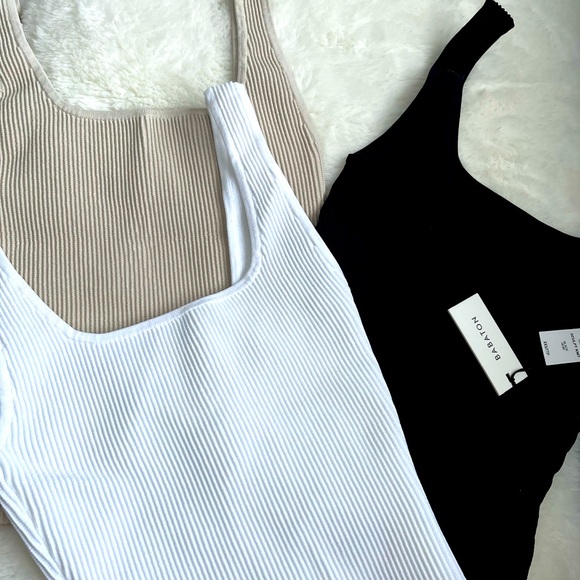 Babaton Tops - Aritzia Sculpt Knit Squareneck Tanks XXS